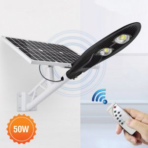 Den la nang luong mat troi 50w